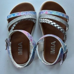 NWOT - Sz 7 toddler sandal.  Glitter mermaid print.